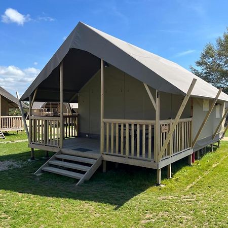 Ucpa Eco Lodge Séné 외부 사진