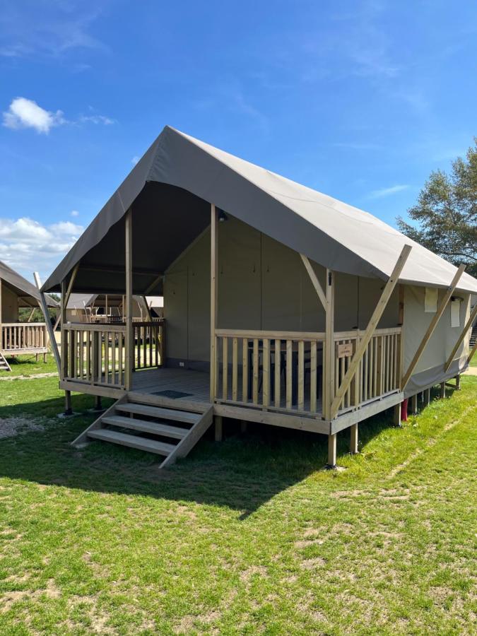 Ucpa Eco Lodge Séné 외부 사진